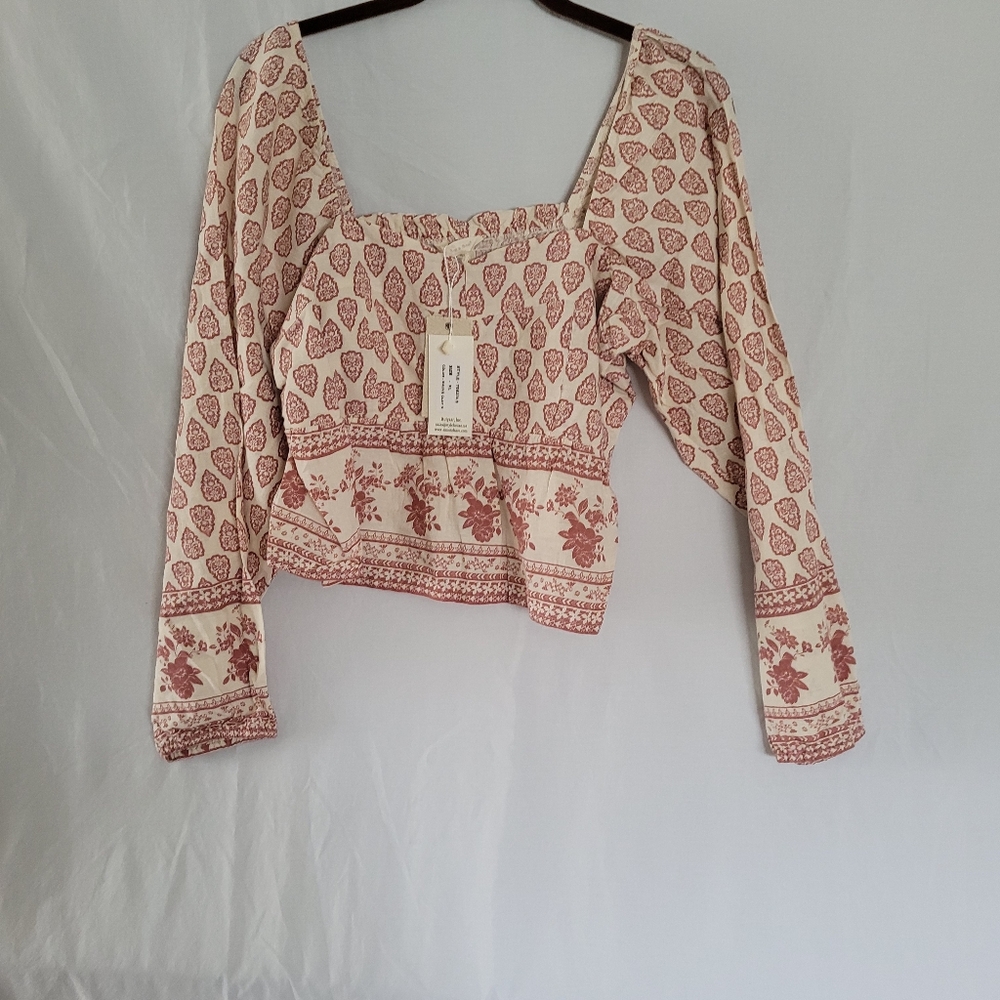 Sim & Sam NWT Bohemian Floral Long Sleeve Top